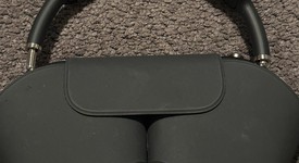 Used
													Apple AirPods Max - Gray, photo 1 of 3