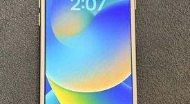 Mint
													Apple iPhone 8 - Unlocked, Gold, 256 GB, A1863, photo 1 of 11