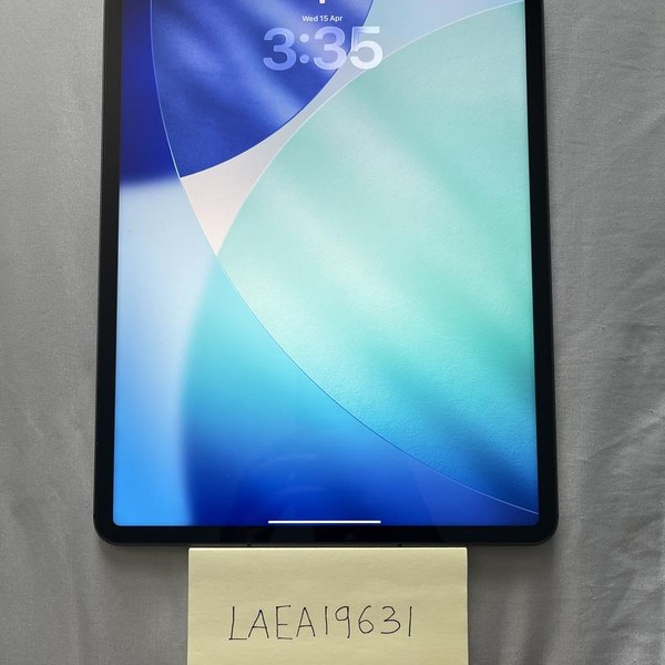 Apple iPad Pro 12.9 inch 5th Gen 2021 - Unlocked, 128 GB, Gray