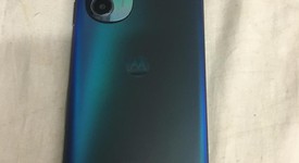 Good
													Motorola Edge Plus 2022 - Verizon, Blue, 128 GB, 8 GB, 5G UW, photo 4 of 7