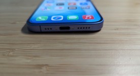 Good
													Apple iPhone 16 - Verizon, Ultramarine, 128 GB, A3081, photo 3 of 10