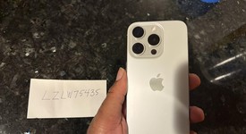 Mint
													Apple iPhone 15 Pro - Unlocked, White, 128 GB, A2848, photo 3 of 7