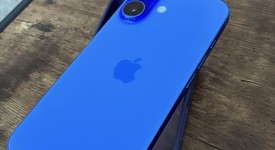 Good
													Apple iPhone 16 - Unlocked, Ultramarine, 128 GB, A3081, photo 3 of 7