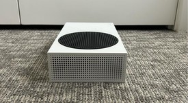 Good
													Xbox Series S (2020) - White, 512 GB, photo 5 of 7