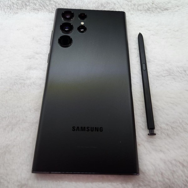 Samsung Galaxy S22 Ultra - Unlocked, 128 GB, Black, 8 GB, SM-S908U1