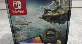 Mint
													Nintendo Switch - OLED - White, 64 GB, The Legend of Zelda: Tears of the Kingdom Edition, photo 1 of 9