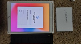 Good
													Apple iPad Pro 10.5" - Unlocked, Gold, 512 GB, photo 1 of 7