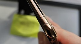 Good
													Apple iPhone 11 Pro Max - Unlocked, Gold, 256 GB, A2161, photo 4 of 7