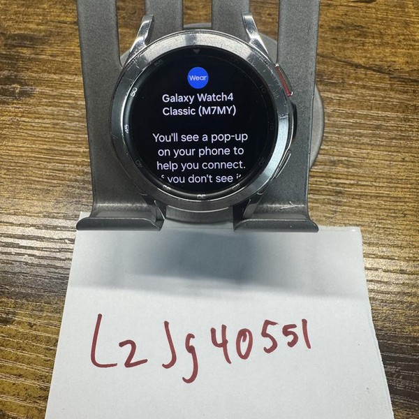 Samsung Galaxy Watch4 Classic - Wi-Fi, Silver, 42mm