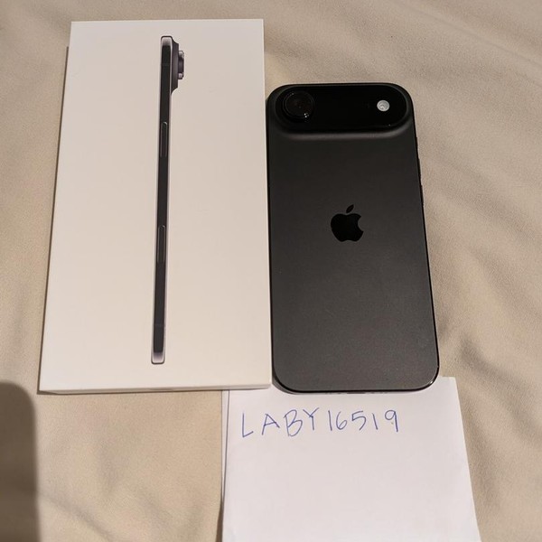 Apple iPhone Air - Unlocked, 256 GB, Space Black, A3260