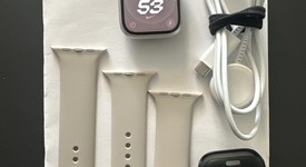 Mint
													Apple Watch Series 7 45mm - Unlocked, Starlight, A2477 - Cellular, Aluminum, photo 1 of 8