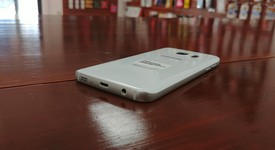 Mint
													Samsung Galaxy S7 - T-Mobile, White, 32 GB, SM-G930T, photo 4 of 6