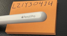 Mint
													Apple Pencil Pro, photo 2 of 3
