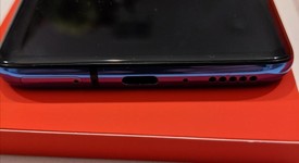 Mint
													OnePlus 7 Pro - T-Mobile, Blue, 256 GB, 8 GB, GM1915, photo 2 of 12