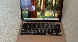 Good
													MacBook Air 2020 - 13" - Apple M1, Gold, 256 GB, 8 GB, photo 4 of 5