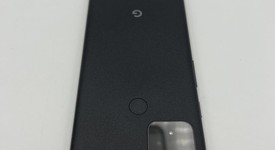 Mint
													Google Pixel 5 - AT&T, Black, 128 GB, 8 GB, GD1YQ, photo 4 of 8