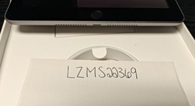 Mint
													Apple iPad 6th Gen - Unlocked, Gray, 32 GB, A1954, photo 2 of 7