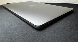 Fair
													MacBook Pro 2020 - 13" - Apple M1, Silver, 256 GB, 16 GB, photo 5 of 7