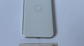 Good
													Apple iPhone SE 3rd Gen 2022 - Unlocked, Starlight, 64 GB, A2595, photo 3 of 8