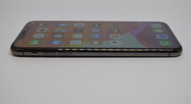 Mint
													Apple iPhone 11 Pro Max - Unlocked, Gray, 64 GB, A2161, photo 5 of 11