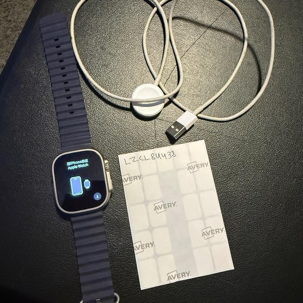 Apple Watch Ultra 2 49mm - Unlocked, Natural, A2986