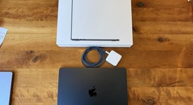 Good
													MacBook Air 2022 - 13" - Apple M2, Midnight, 256 GB, 8 GB, photo 1 of 8