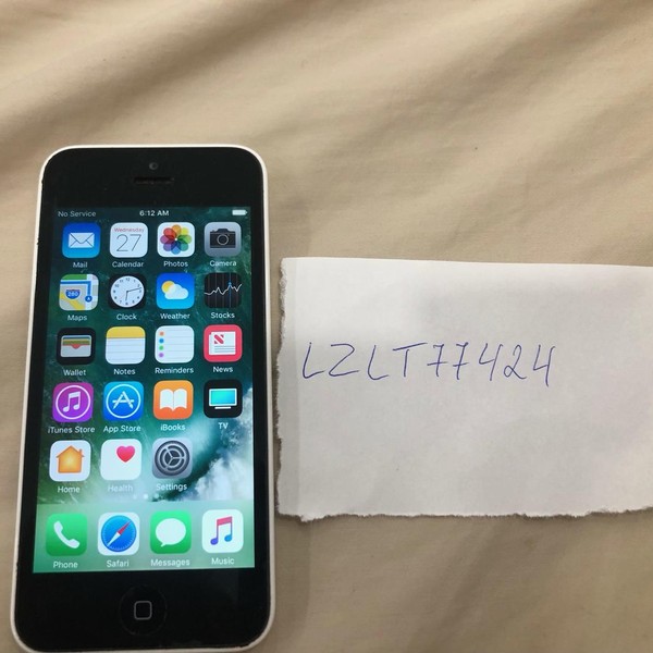 Apple iPhone 5C - Unlocked, White, 8 GB, A1532, GSM