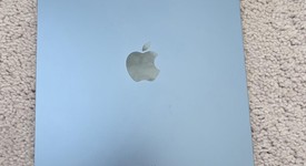Mint
													Apple iPad Air 5th Gen - Wi-Fi, Blue, 64 GB, A2588, photo 3 of 6
