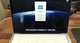 Good
													MacBook Air 2020 - 13" - Apple M1, Gray, 256 GB, 8 GB, photo 3 of 9