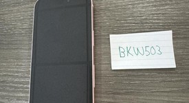 Mint
													Apple iPhone 15 - Unlocked, Pink, 128 GB, A2846, photo 3 of 7