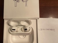 Apple AirPods Pro 1st Gen