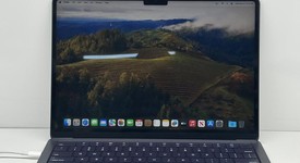 Fair
													MacBook Air 2022 - 13" - Apple M2, Midnight, 256 GB, 8 GB, photo 5 of 6