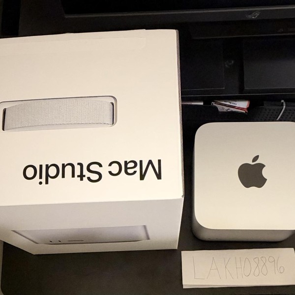Mac Studio 2026 - 512 GB, Silver, 36 GB, Apple M5 Max 18-core (32-core GPU)