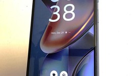 Mint
													Moto G 5G (2025) - Unlocked, Blue, 64 GB, photo 2 of 11