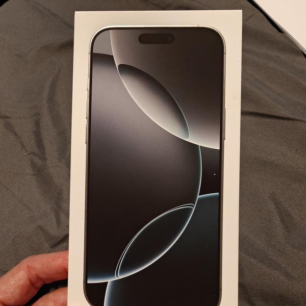 Apple iPhone 16 Pro Max - Unlocked, 256 GB, White, A3084