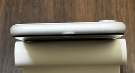 Good
													Apple iPhone Xr - Unlocked, White, 64 GB, A1984, photo 3 of 8