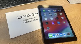 Good
													Apple iPad Air - Unlocked, Gray, 32 GB, photo 1 of 7