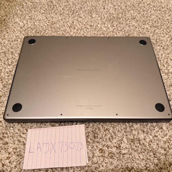 MacBook Pro 2021 - 16 inch - 512 GB, Gray, 16 GB, Apple M1 Pro 10-core