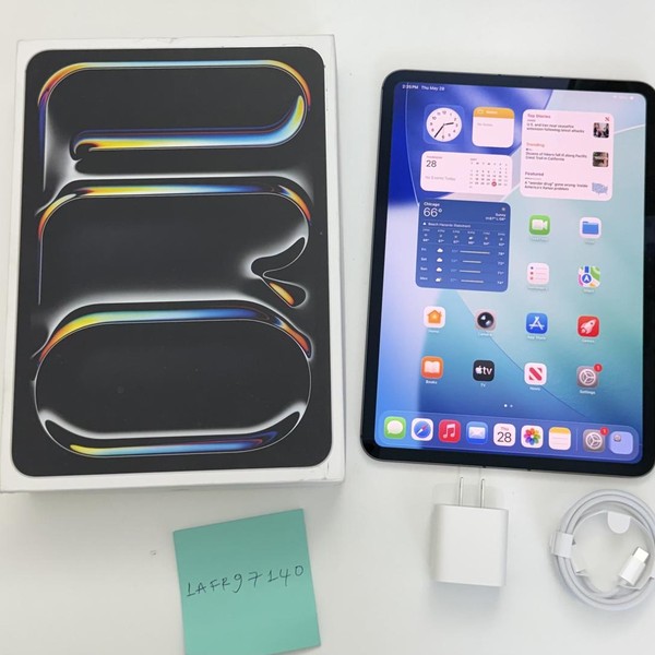 Apple iPad Pro 11 inch (M4) 2024 - Unlocked, 256 GB, Black, 8 GB, A2837, Standard Glass