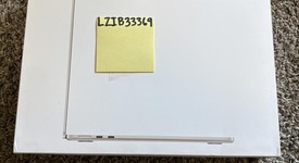 New
													MacBook Air 2024 (M3) - 13" - Apple M3, Starlight, 512 GB, 16 GB, 10-core GPU, photo 1 of 2