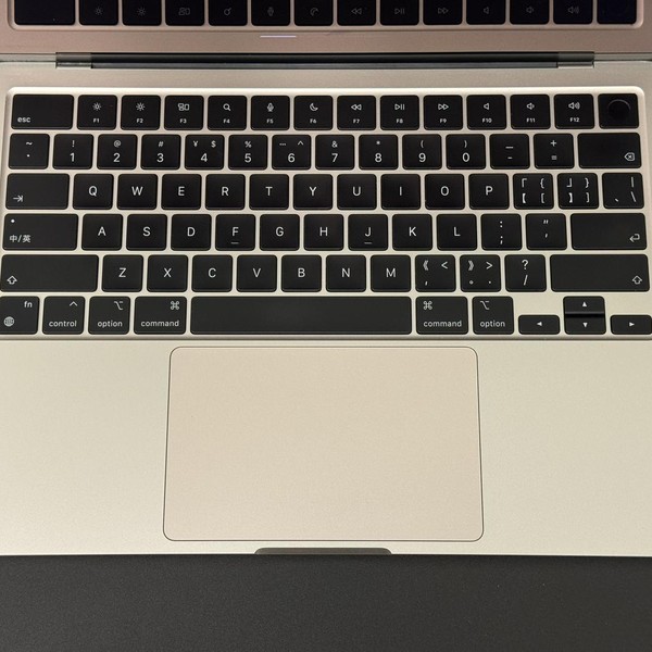 MacBook Air 2024 (M3) - 13 inch - 256 GB, Starlight, 8 GB, Apple M3, 8-core GPU