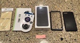 New
													Apple iPhone 7 Plus - Verizon, Black, 32 GB, A1661, photo 2 of 2