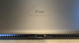 Good
													Apple iPad 9th Gen - Wi-Fi, Gray, 64 GB, A2602, photo 3 of 6