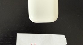 Used
													Apple AirPods 2nd Gen - Lightning Case, photo 1 of 4