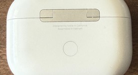 Used
													Apple AirPods Pro 2 - USB-C, photo 3 of 9
