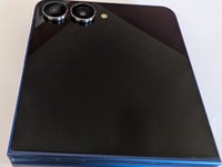 Samsung Galaxy Z Flip7