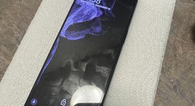 Mint
													Sony Xperia 1 V - Unlocked, Black, 256 GB, 12 GB, photo 2 of 5