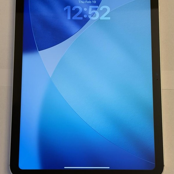 Apple iPad 11th Gen - Unlocked, 128 GB, Silver, A3355