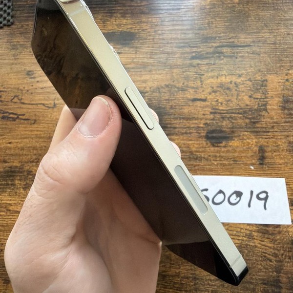 Apple iPhone 14 Pro - Unlocked, 256 GB, Silver, A2650