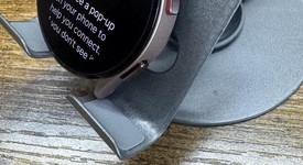 Good
													Samsung Galaxy Watch4 - Unlocked, Gold, 40mm, photo 4 of 5